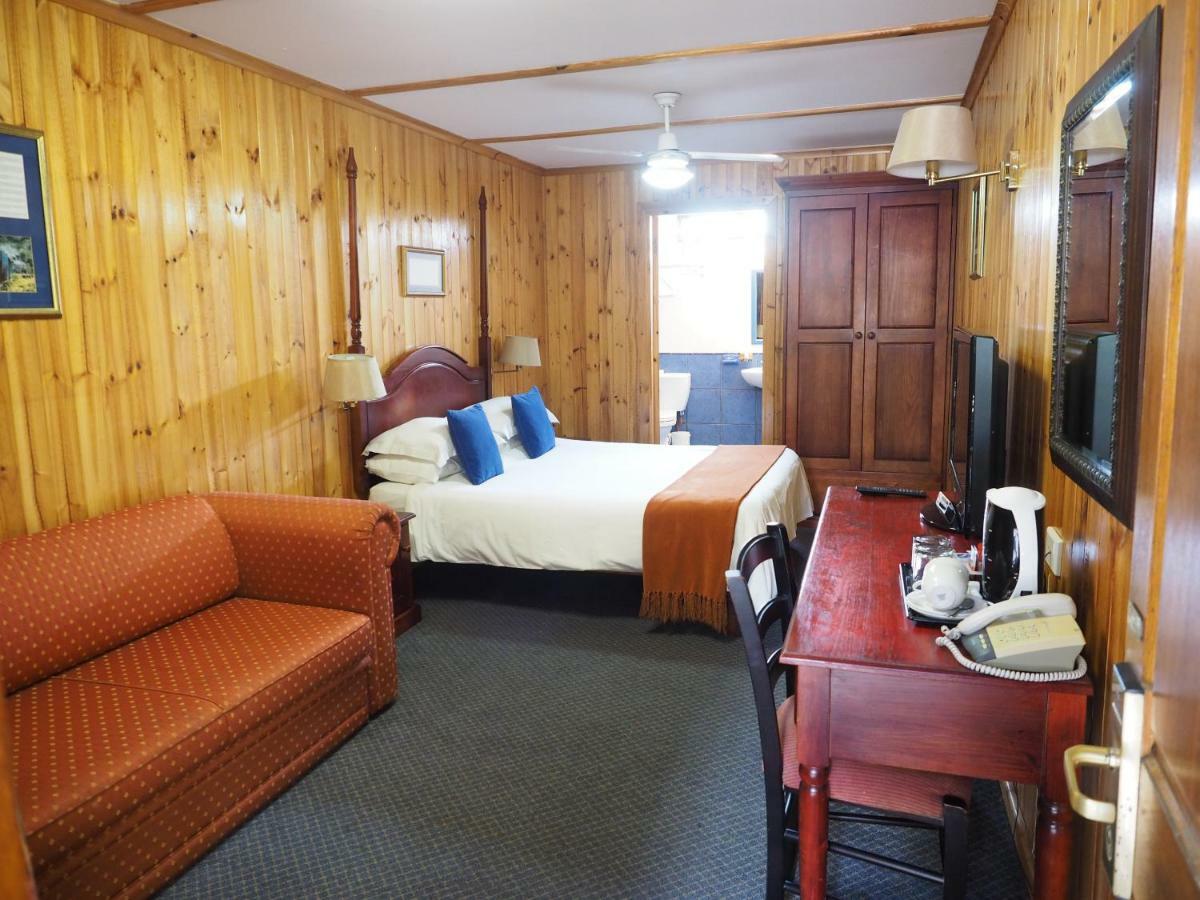 The Graywood Hotel Κνύσνα Εξωτερικό φωτογραφία